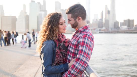 Tandon Alumni Rubin & Sosland engagement photos with NY skyline in background