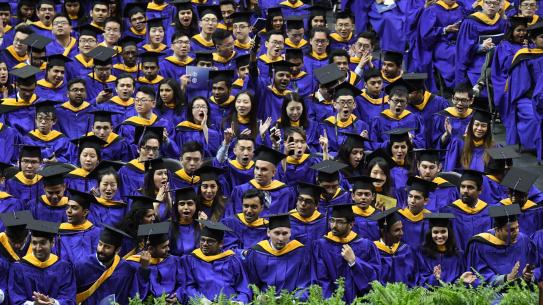 Commencement crowd 2017